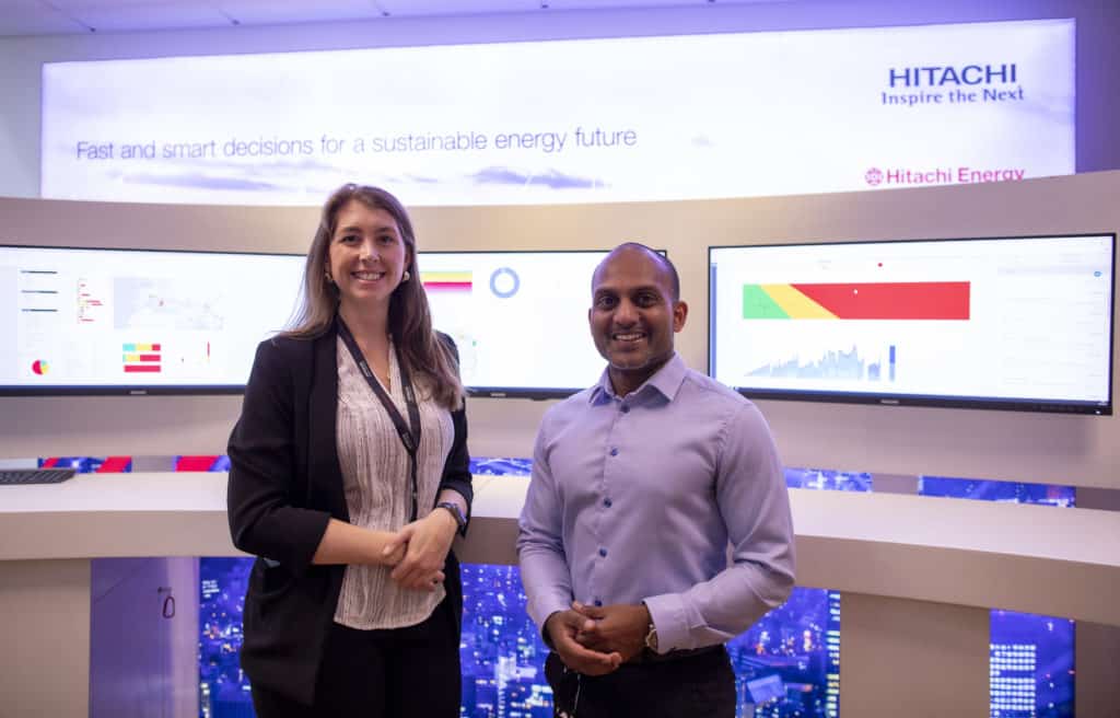 Elin Hallme och Erik Persson, affärsutvecklarepå Hitachi Energy.