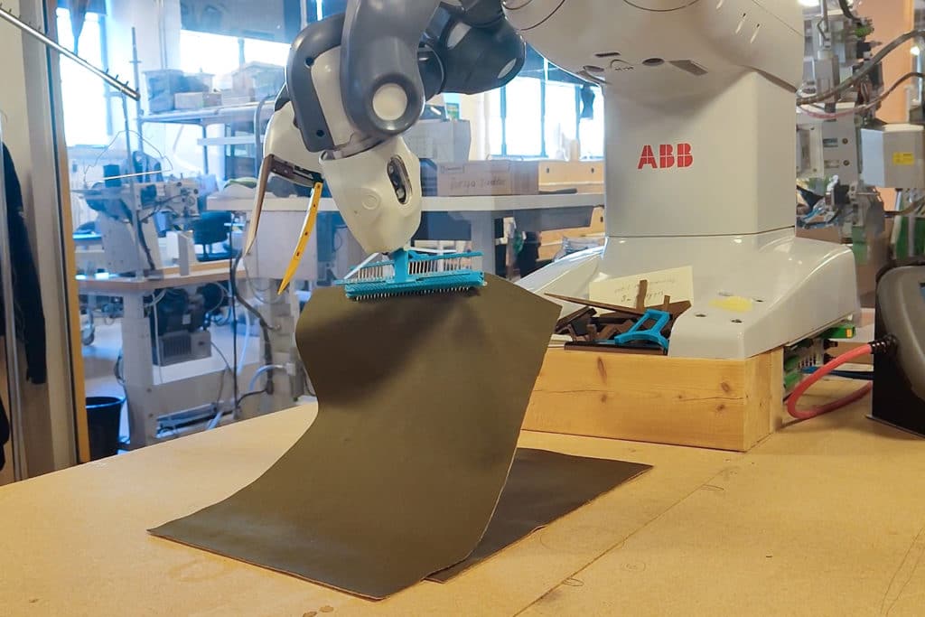 Innovation inom textilindustrin: Robotgrip som revolutionerar hanteringen av tyger Gripper