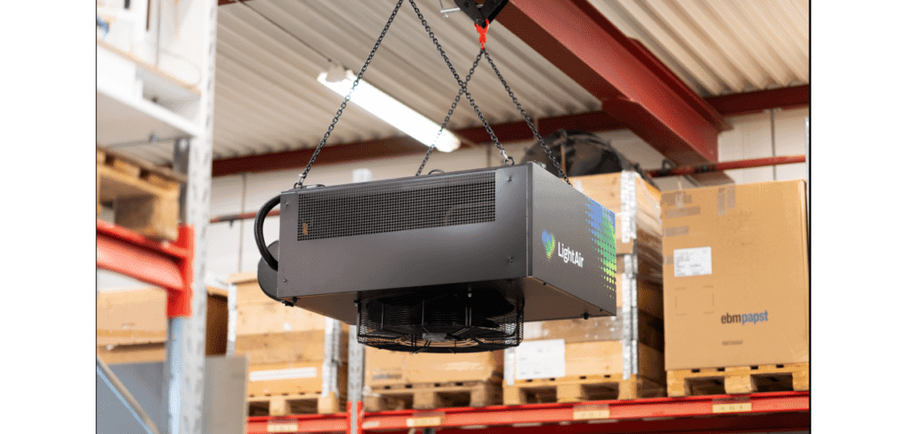 LightAir Ind8500 SC i lagermiljö