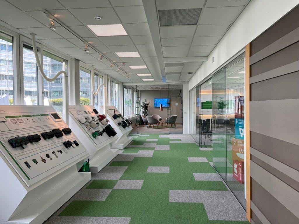 Schneider Electrics innovations-hub visar hur EcoStruxure fungerar