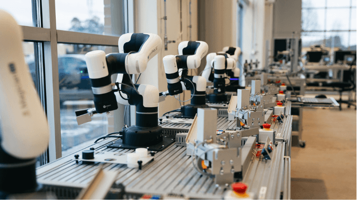 Subcontractor i ny medlem i Hightech