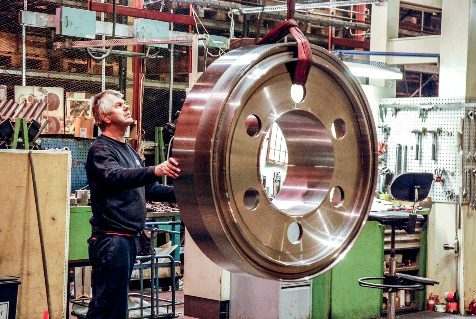 Oavsett regering, politikerna talar inte om det väsentliga industri