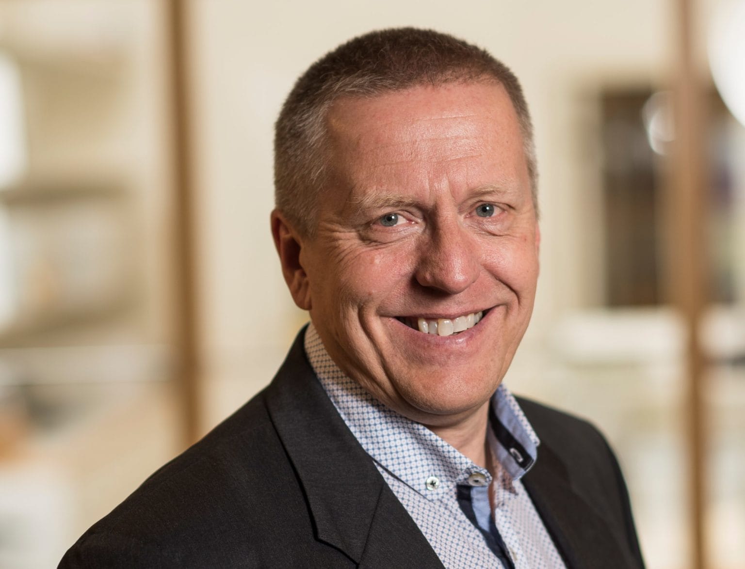 Med IIoT ökar produktionen lars djuvfeldt intertechna scaled 1