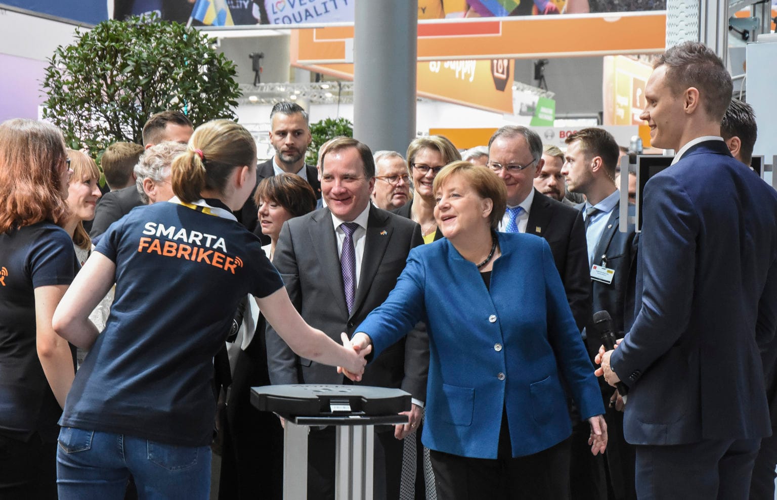 loven med merkel i smarta fabriker
