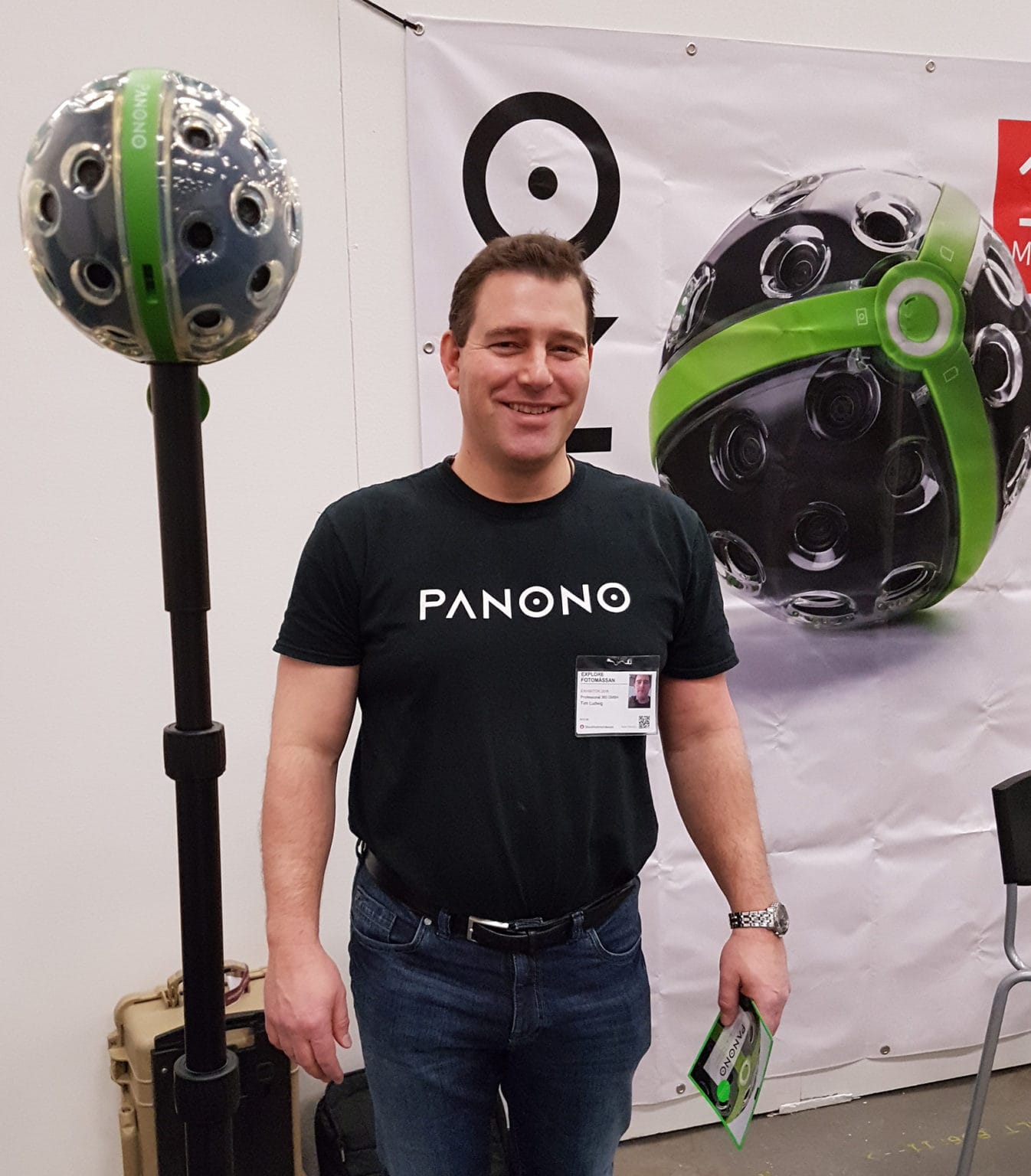 Klotkamera fotar högupplösta bilder i 360 grader