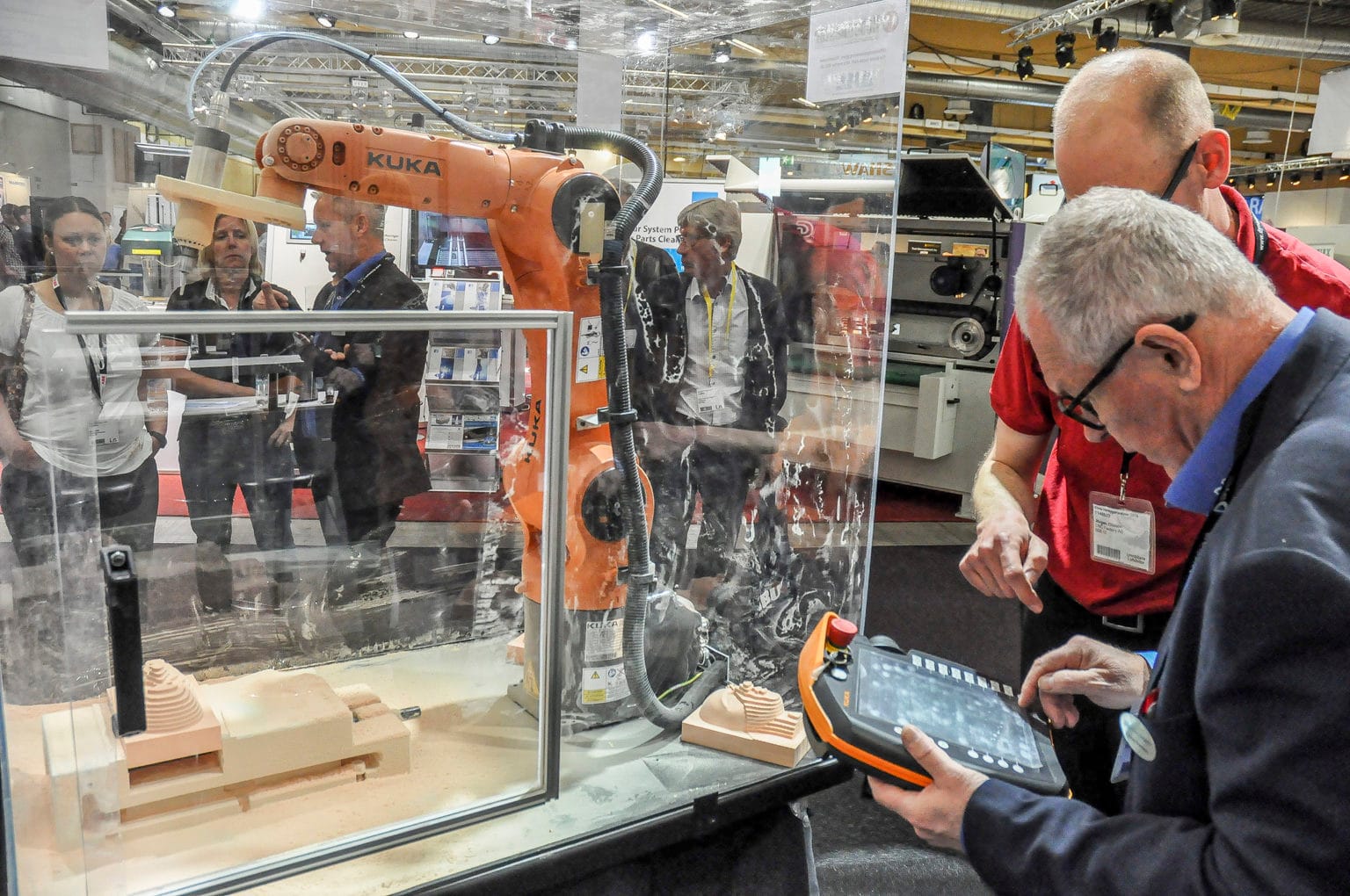 Robotlyftet ska utveckla små och medelstora företag robotlyftet montering